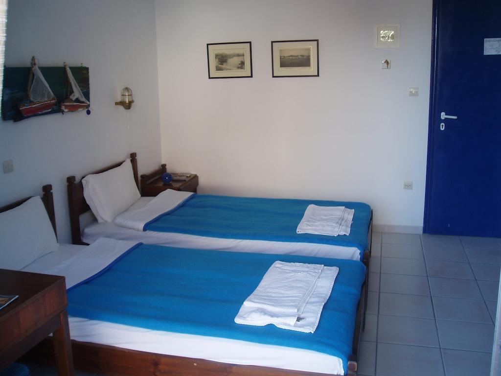 Helios Hotel Agia Marina  Номер фото